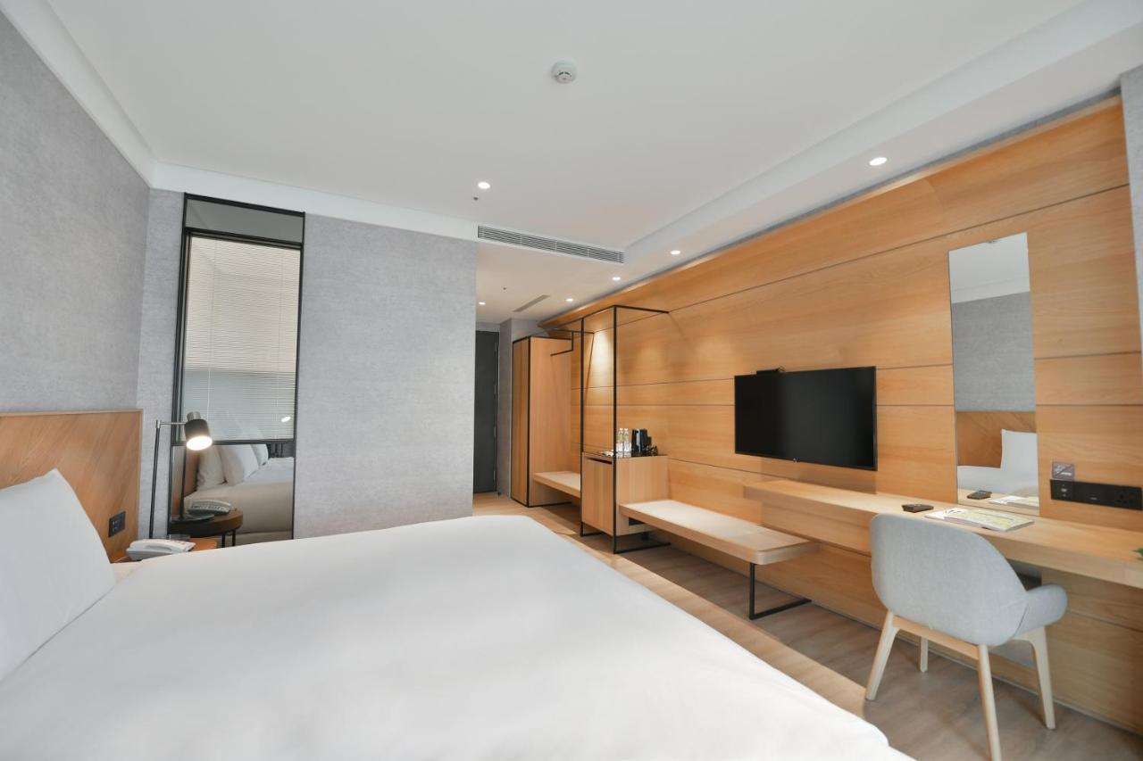 Check Inn Select New Taipei Sanchong Buitenkant foto