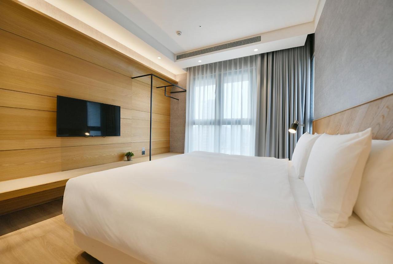 Check Inn Select New Taipei Sanchong Buitenkant foto